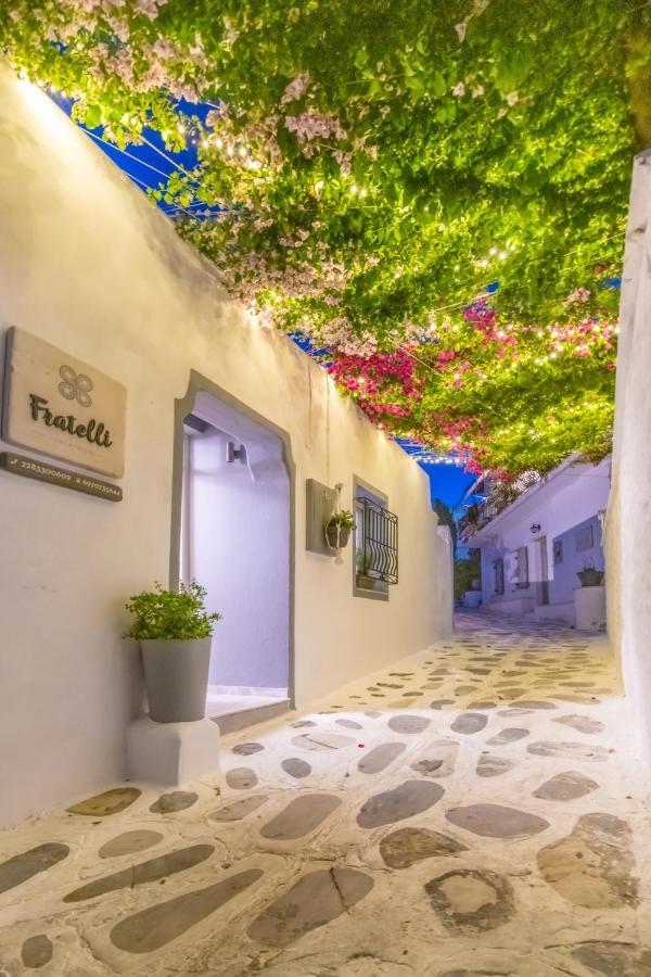 Fratelli Rooms Tínos Buitenkant foto